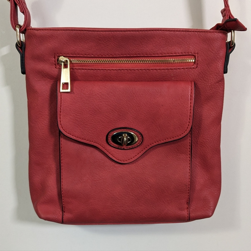 Coral MG Collection crossbody bag